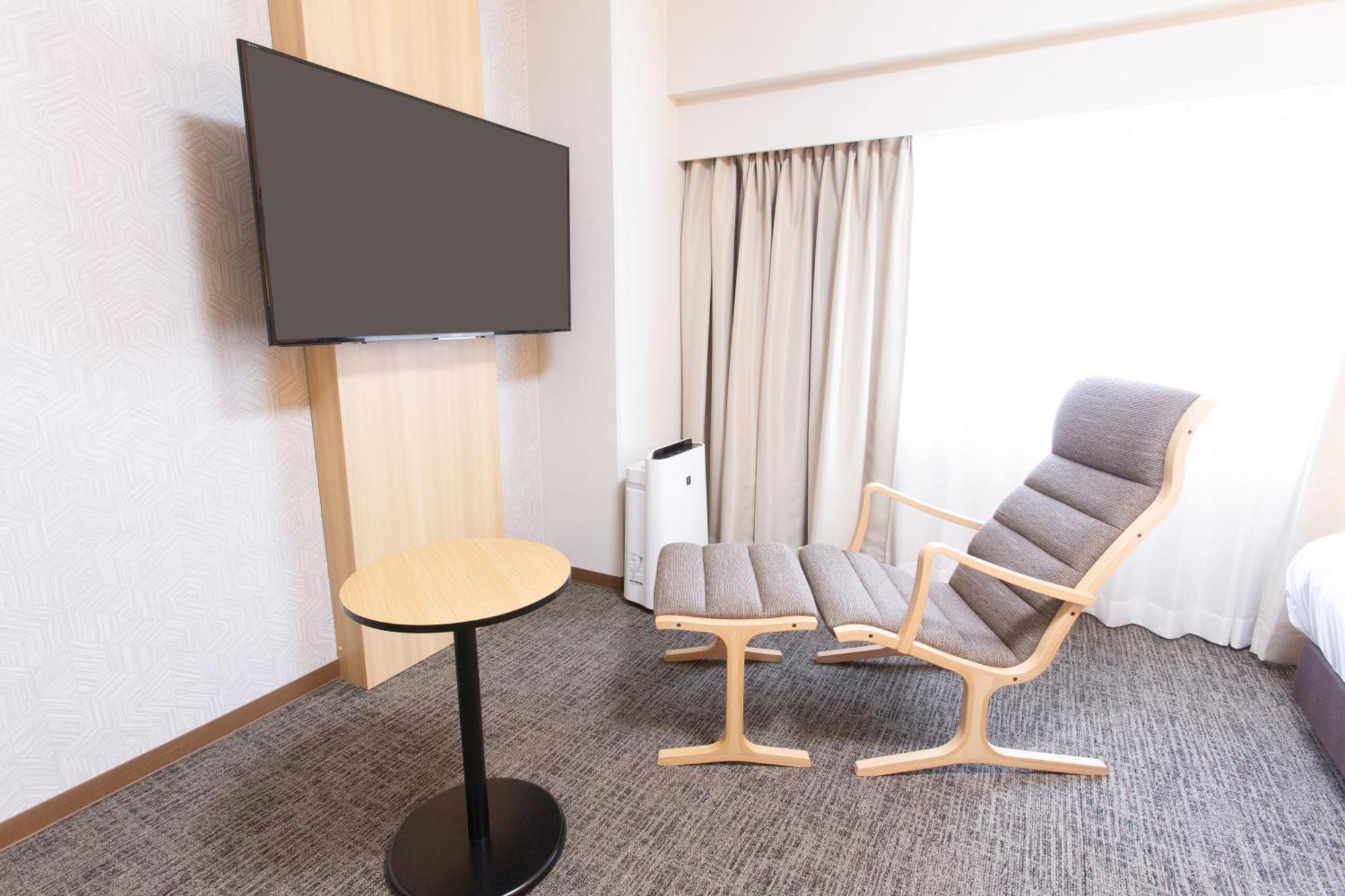 Toyama Chitetsu Hotel Bagian luar foto